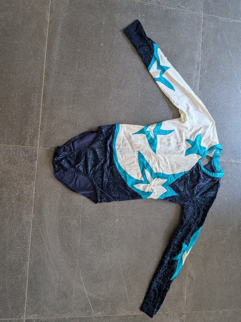 Blauw turnpakje met lange mouwen maat 36, Blauw, Maat 36 t/m 42, Ophalen of Verzenden, Zo goed als nieuw