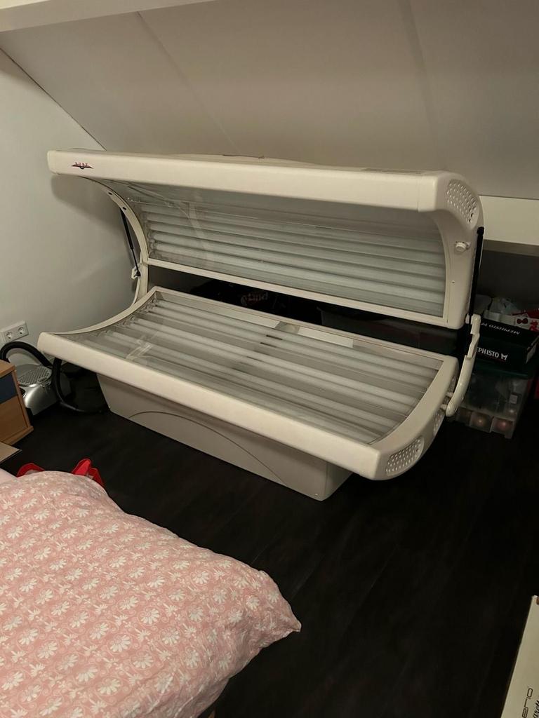 Zonnebank dubbelzijdig, Witgoed en Apparatuur, Zonnebanken en Gezichtsbruiners, Ophalen, Zo goed als nieuw, Zonnebank dubbelzijdig