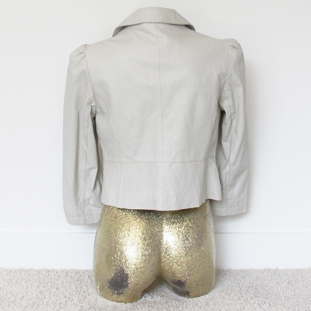 Super Leuk Leren Rino & Pelle Jasje (Maat 38) € 60,-, Kleding | Dames, Jasjes, Kostuums en Pakken, Maat 38/40 (M), Beige, Ophalen of Verzenden