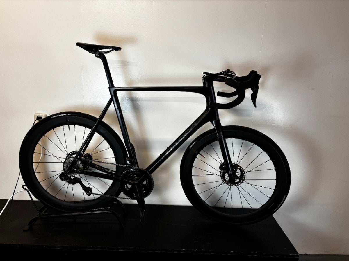 Basso BASSO DIAMANTE DISC 2023 STEALTH 61 Ultegra Di2 2x, Gebruikt, -, Heren, -