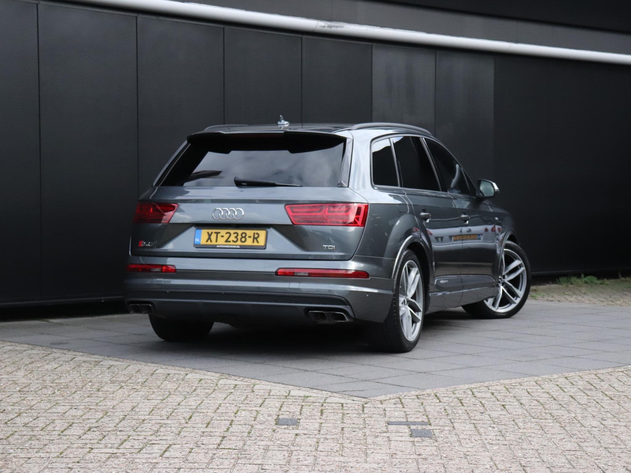 Audi SQ7 4.0 TDI quattro Pro Line + 7p | LEDER| PANO-DAK | B, Auto's, SQ7, 435 pk, Gebruikt, Lichtsensor