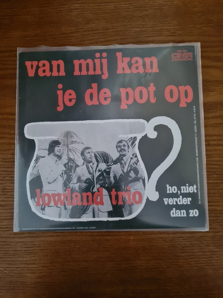 Lowland trio, Ophalen of Verzenden, Zo goed als nieuw, 7 inch, Levenslied of Smartlap