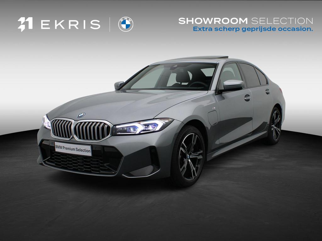 BMW 3 Serie Sedan 330e M Sportpakket | Comfort Pack | Trekha, Auto's, BMW, Automaat, 1998 cc, 4 cilinders, Met garantie (alle)