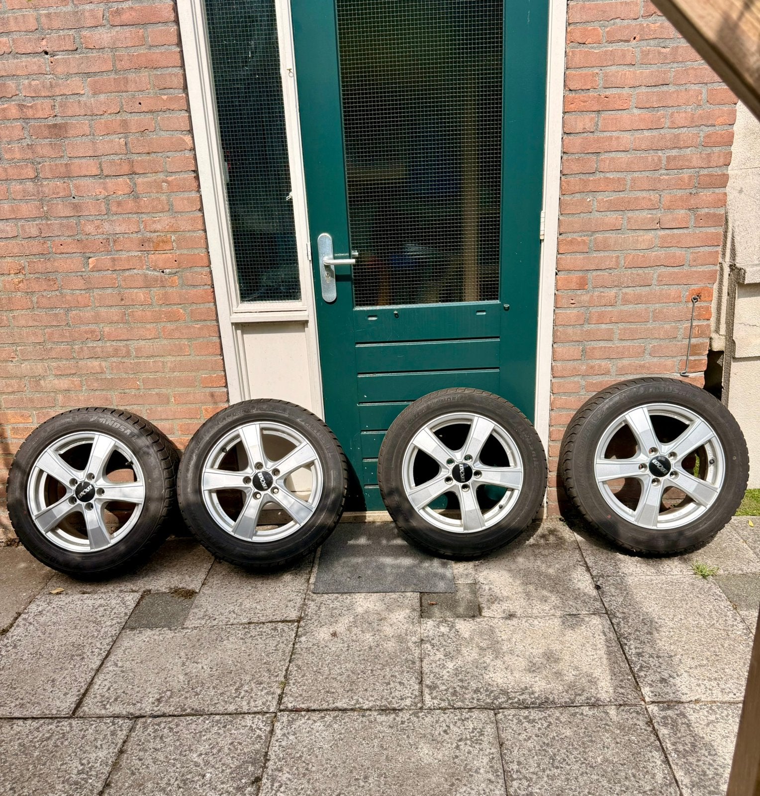 16 Dezent velgen 5x112 ET46 Landsail Bandenmaat 205/55 R16, Ophalen, Zo goed als nieuw