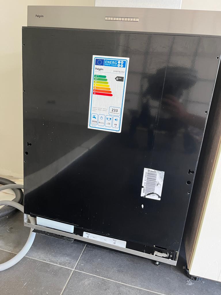 Pelgrim vaatwasser werkend!, Witgoed en Apparatuur, Vaatwasmachines, Ophalen, Gebruikt, Inbouw, 85 tot 90 cm