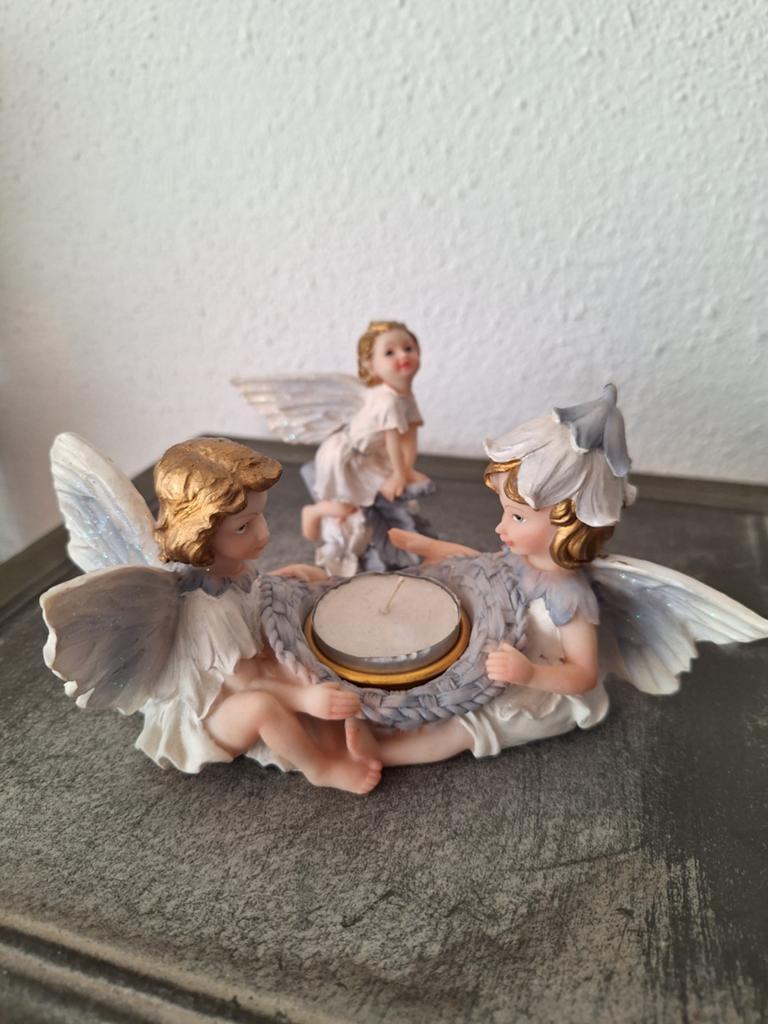 Schattige Engeltjes Kandelaar - Romantische Sfeer, Kunststof, Crème, Ophalen of Verzenden, Zo goed als nieuw