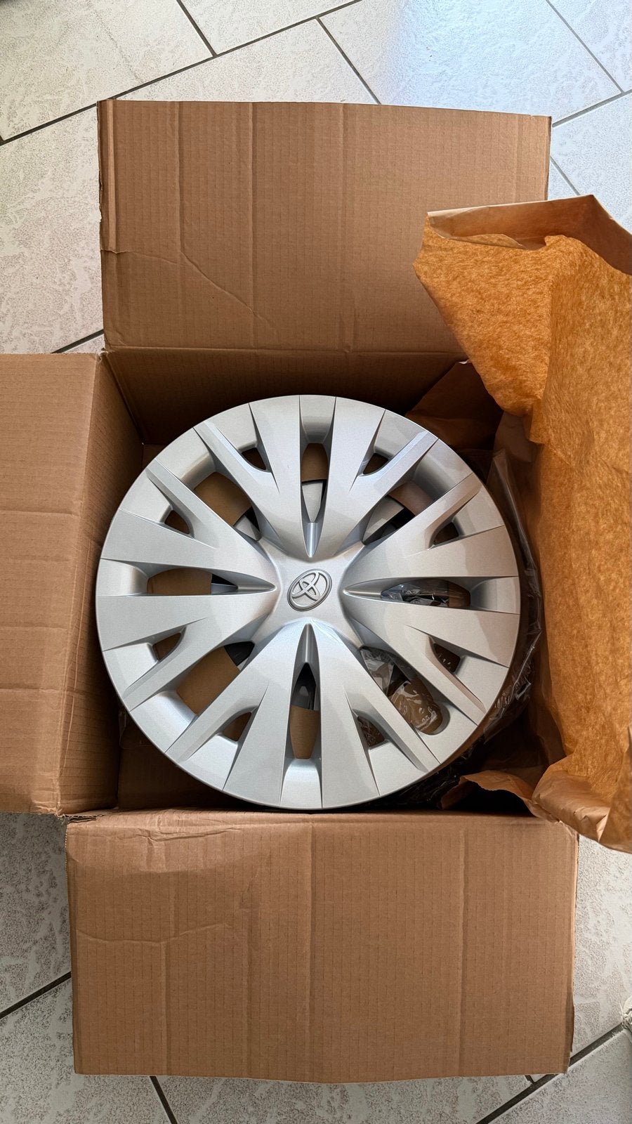 Toyota Originele Set van 4 Wieldoppen 15 inch, Ophalen, Nieuw