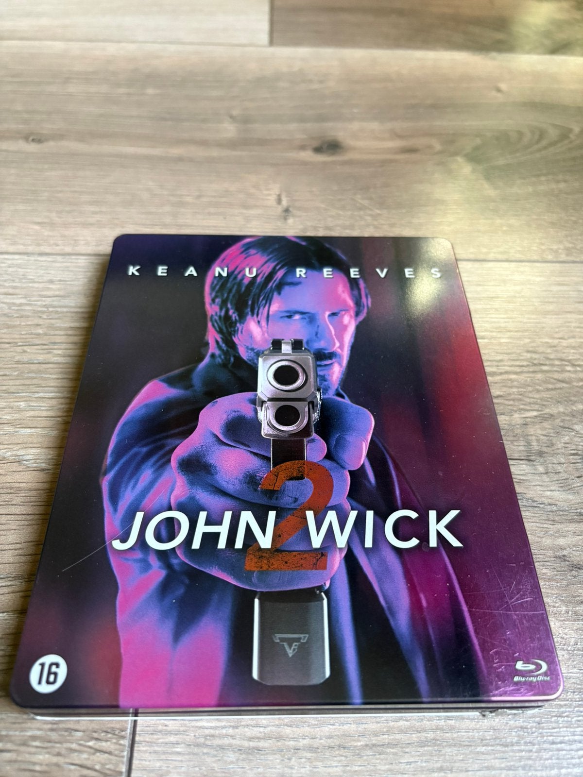 John Wick 2 blu ray Steelbook *nederlandse uitgave, Cd's en Dvd's, Ophalen of Verzenden, Zo goed als nieuw, Actie