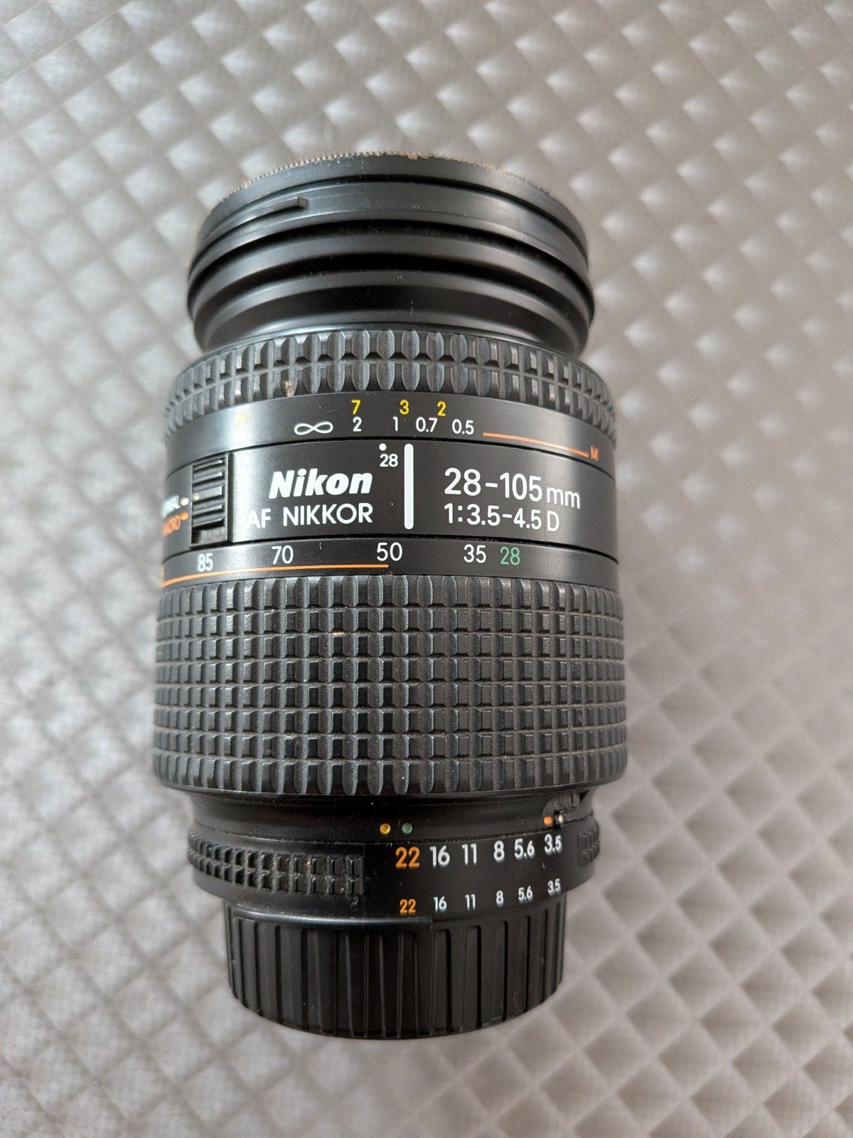 Nikon AF NIKKOR 28-105mm 1:3.5-4.5 D Lens, Gebruikt, Nikon, Ophalen of Verzenden, Autofocus