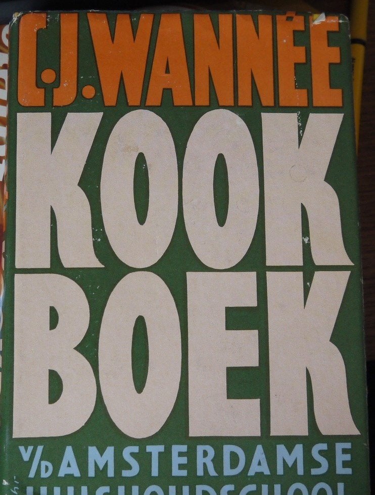 C.J. Wannee Kookboek van de Amsterdamse Huishoudschool 14edr, Boeken, Kookboeken, Zo goed als nieuw, Tapas, Hapjes en Dim Sum