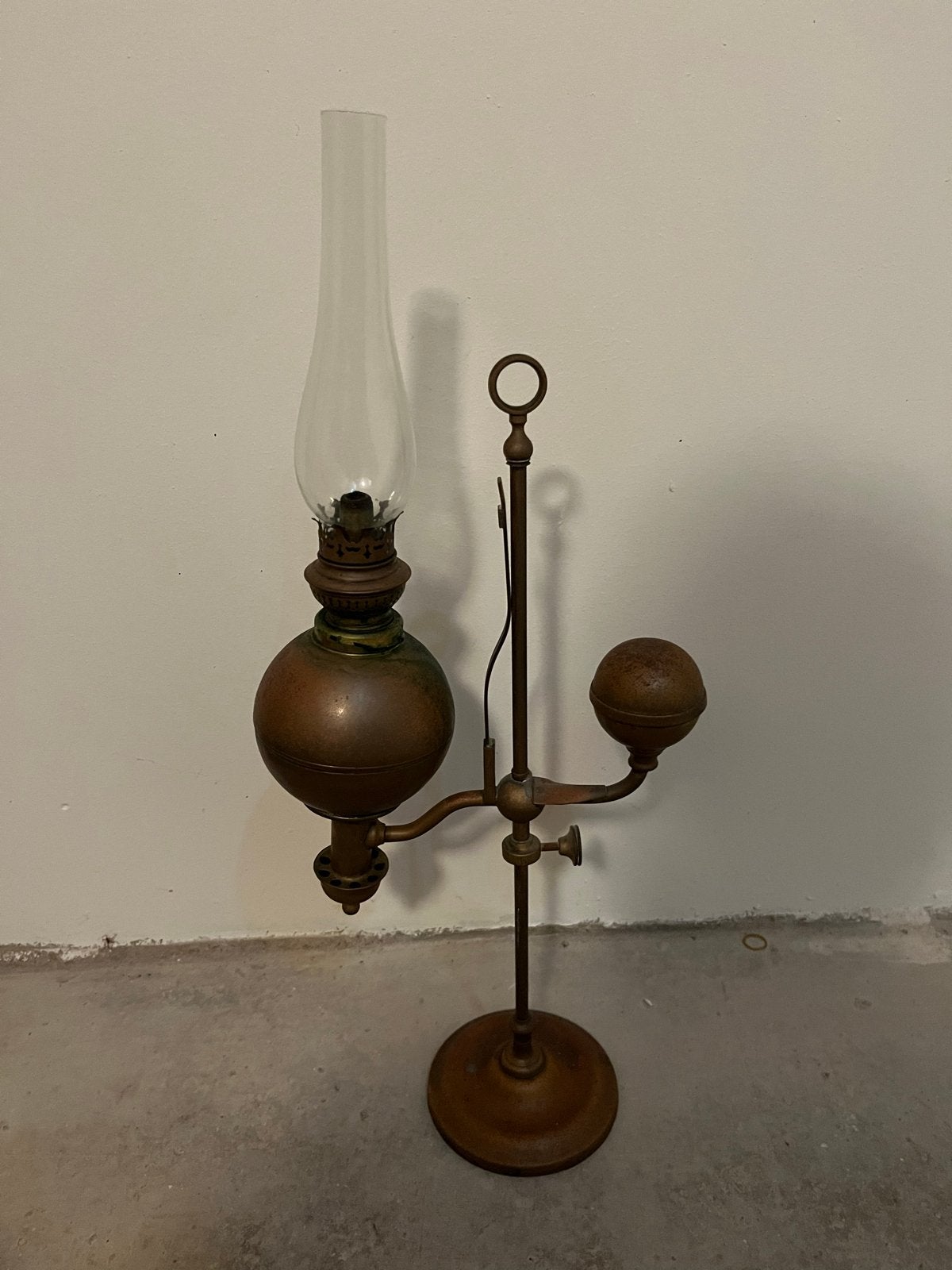 Antieke olielamp - Koperen petroleumlamp, Antiek en Kunst, Ophalen