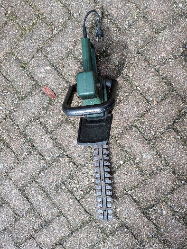 Electrische heggenschaar, Tuin en Terras, Heggenscharen, Ophalen, Gebruikt, Elektrisch, Black & Decker