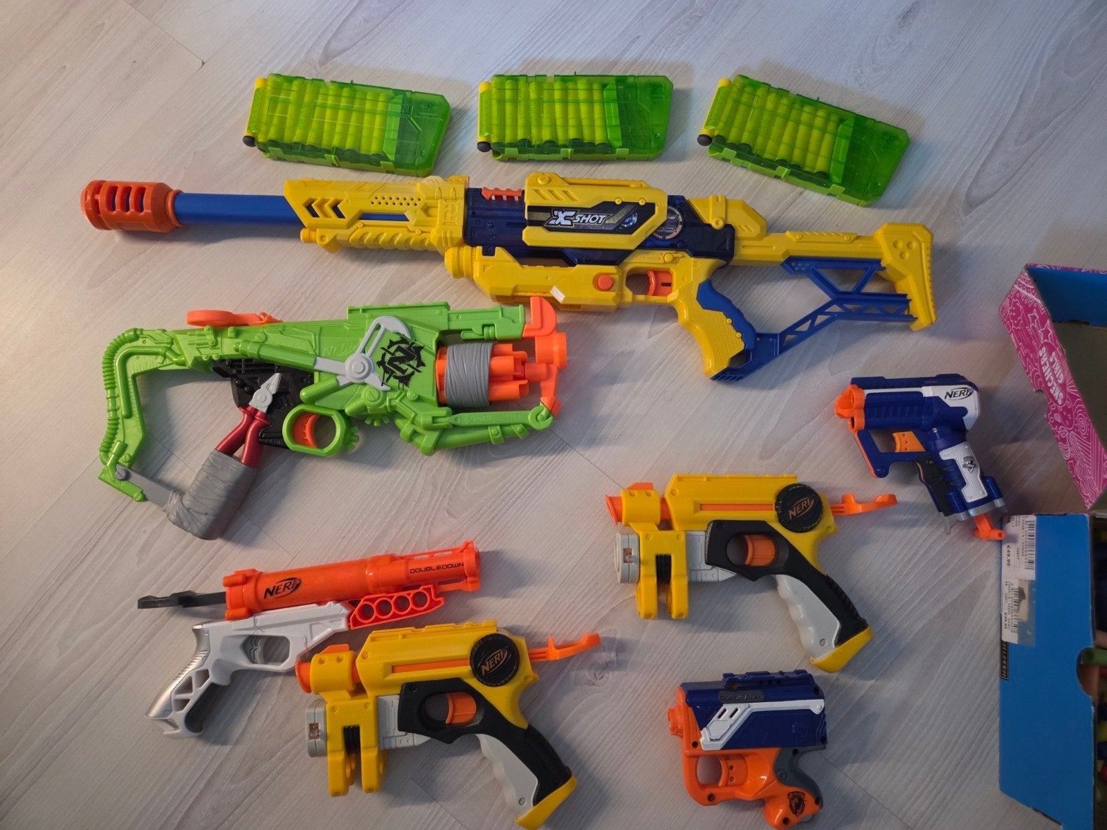 Nerf pistolen, Ophalen of Verzenden, Zo goed als nieuw