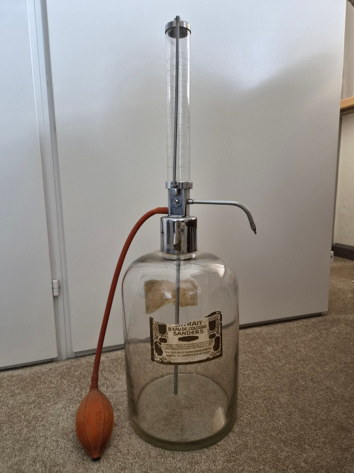 Antieke parfum fles, eau de cologne dispenser, Ophalen of Verzenden