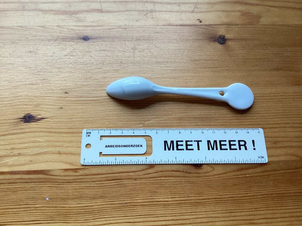 Porseleinen lepeltje, Overige merken, Ophalen of Verzenden, Zo goed als nieuw, Porselein