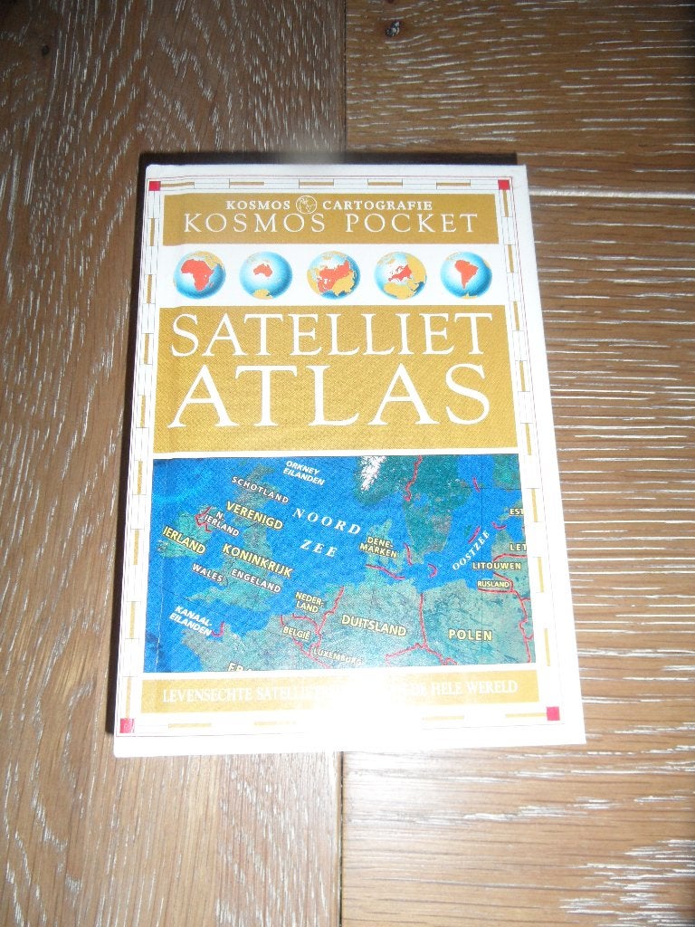 KOSMOS Pocket: Satelliet ATLAS, Overige atlassen, 2000 tot heden, Ophalen of Verzenden, Zo goed als nieuw