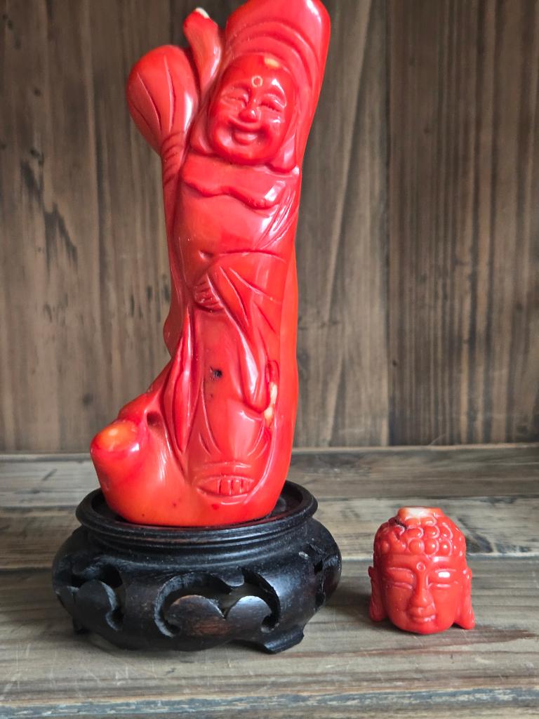 Beeldje Red Coral op originele sokkel, Minder dan 20 cm, Natuurlijk materiaal, Rood, Ophalen of Verzenden