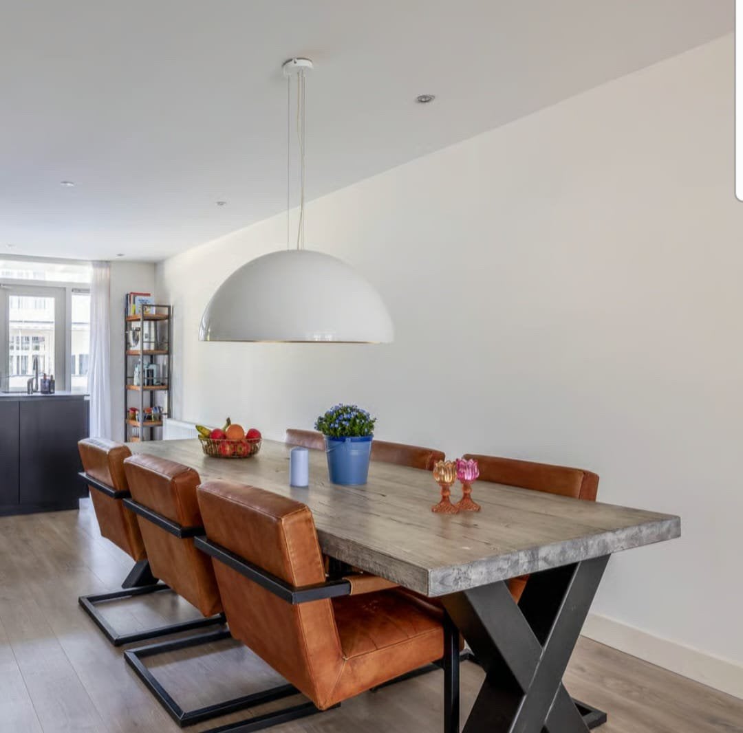 Mooie luxe grijze houten tafel t.w.v. 2000 euro te koop!, Ophalen, Gebruikt, Industrieel/landelijk, 50 tot 100 cm