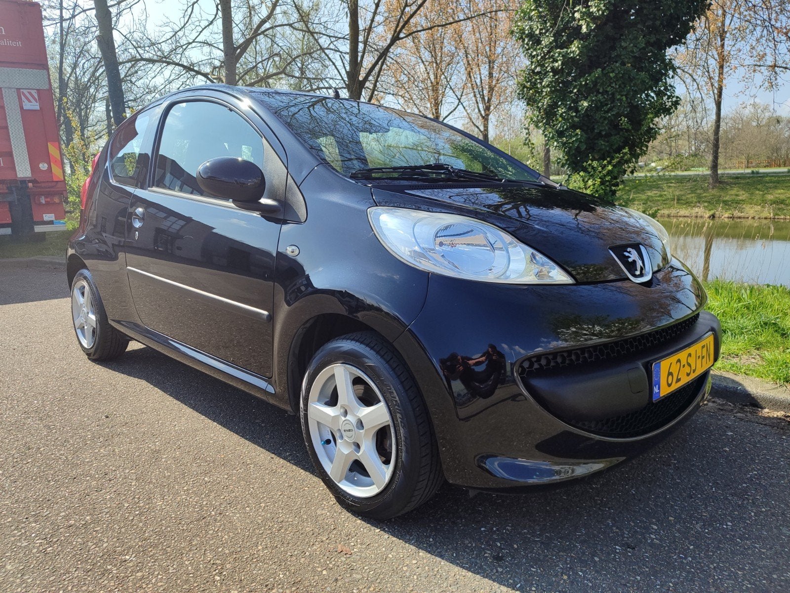 Peugeot 107 1.0 12V 3DR 2006 Zwart, Voorwielaandrijving, Stof, Zwart, 765 kg