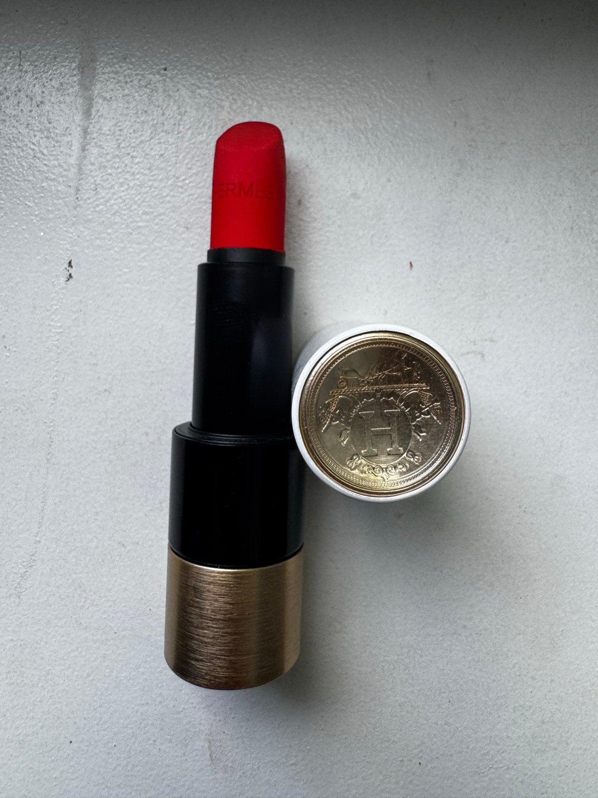 Hermès Rouge Hermes Matte Lipstick - 44 Orange Neon, Lippen, Verzenden, Oranje, Zo goed als nieuw