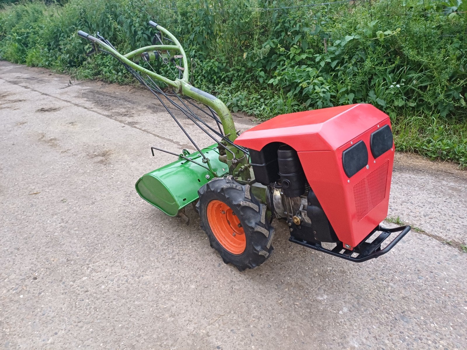 Tuinfrees Agria 2500 11pk diessel, Ophalen, Benzine, Tuinfrees