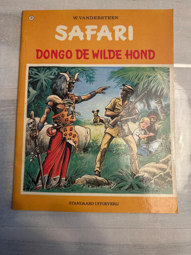 Safari . Dongo de wilde hond  . Deel 22, Eén stripboek, Ophalen of Verzenden, Zo goed als nieuw