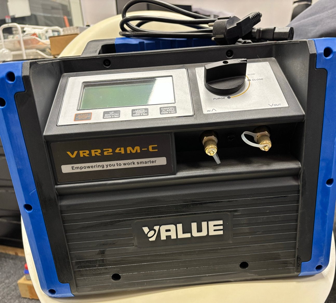 VALUE VRR24M-C Koelmiddel Terugwinmachine, Ophalen, Gebruikt, Minder dan 60 m³, 3 snelheden of meer