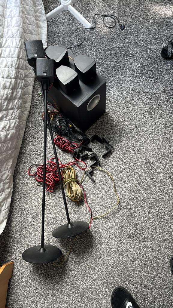 Canton 5.1 speakerset met subwoofer + standaards, Ophalen, Zo goed als nieuw