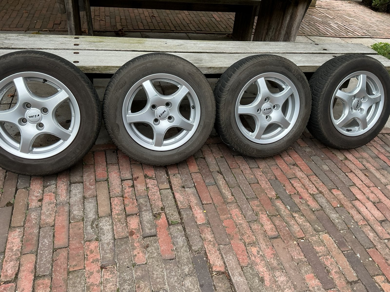 4 mooie velgen voor Renault Twingo type 2., Ophalen