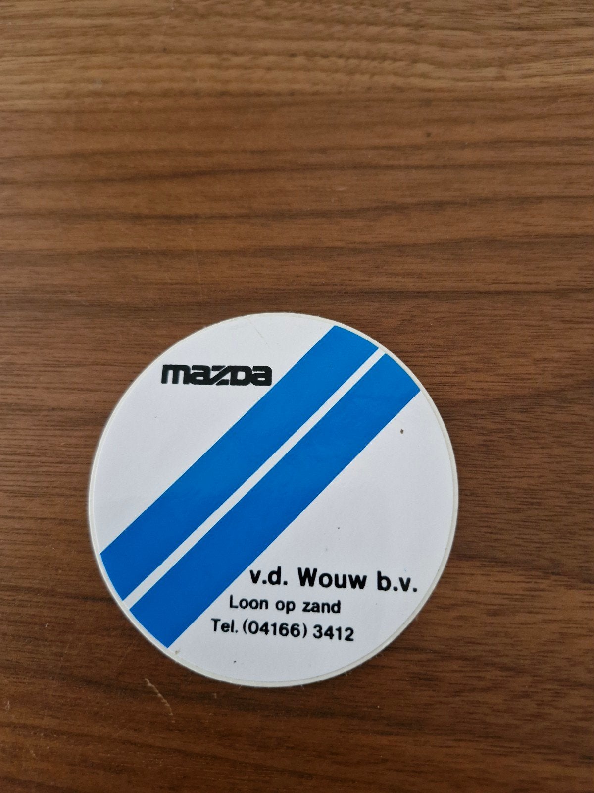 124 Vintage Mazda v.d. Wouw b.v. Loon op Zand sticker, Ophalen of Verzenden