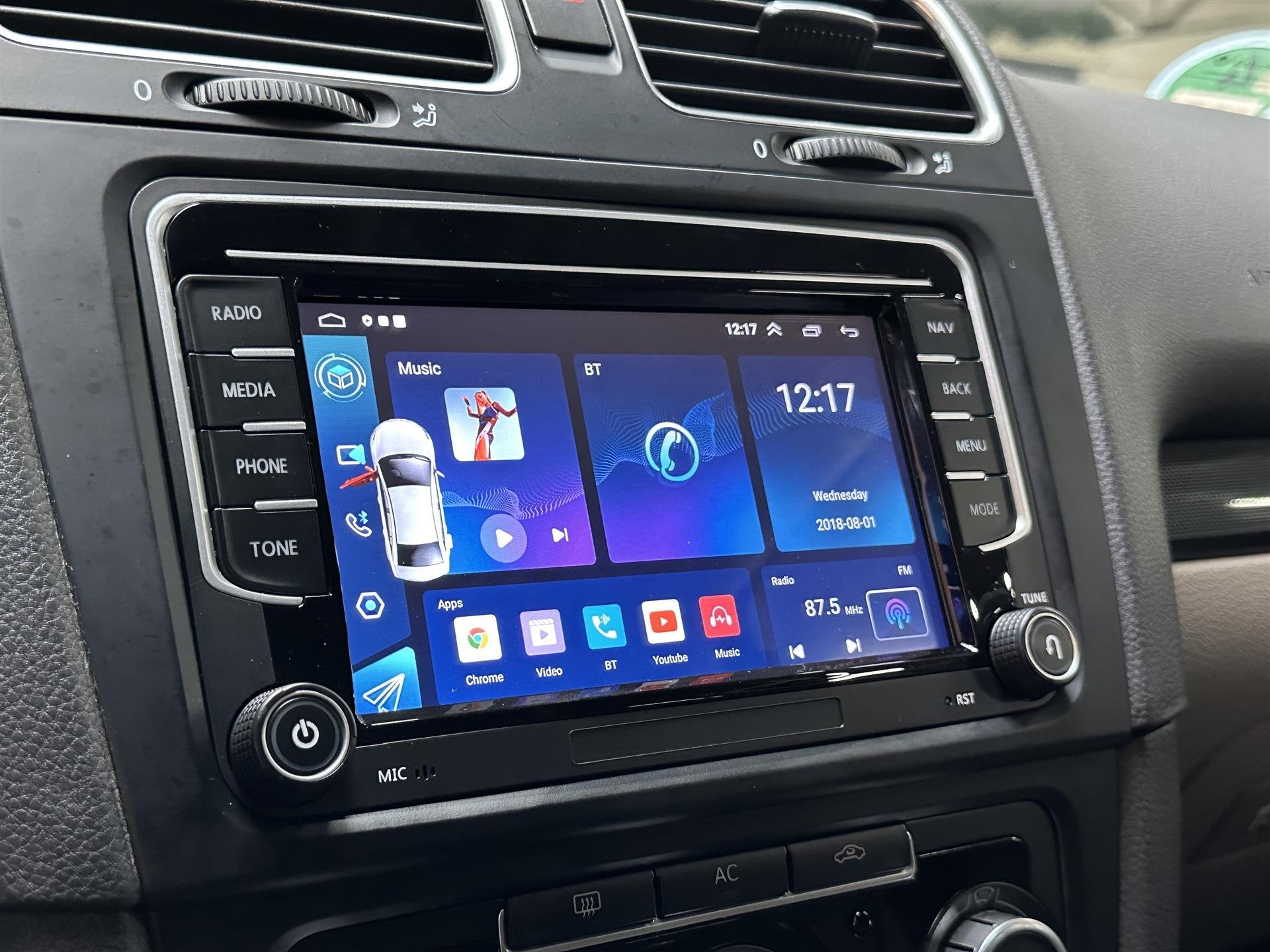 Volkswagen Golf TSI Cruise Control CARPLAY Airco Cruise Cont, Auto's, Gebruikt, 4 cilinders, 1290 kg, Zwart