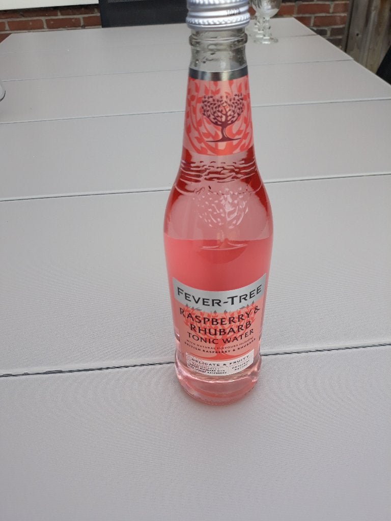 Fever-Tree Raspberry & Rhubarb Tonic Water 500ML, Verzamelen, Overige gebieden, Overige typen, Nieuw, Ophalen of Verzenden