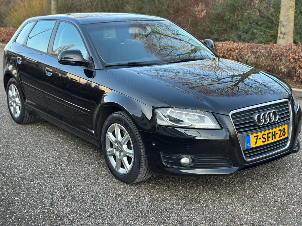 Audi A3 2.0 TDI Sportback 103KW AUT 2010 Xenon Led, 730 kg, 4 cilinders, Zwart, Bedrijf