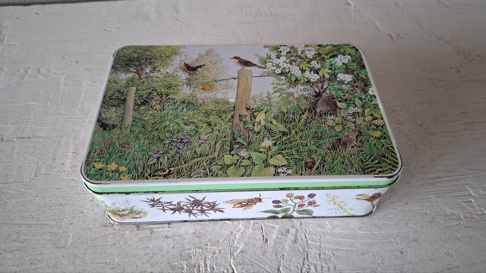 Vintage Verkade koekblik met natuurillustraties '70/'80, Verzamelen, Ophalen of Verzenden, Gebruikt, Koek(jes), Verkade
