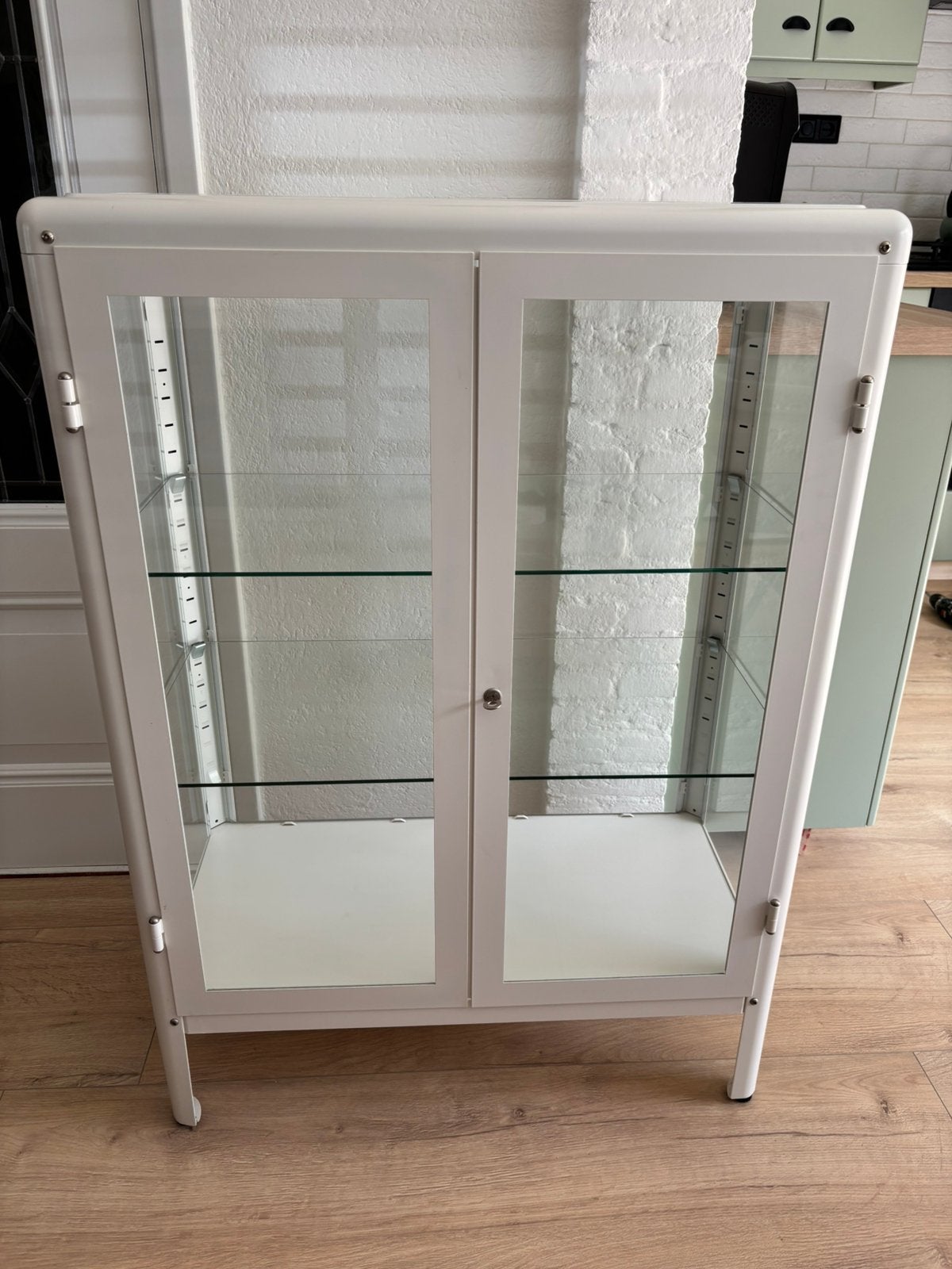Ikea Fabrikor vitrinekast., Ophalen, Gebruikt