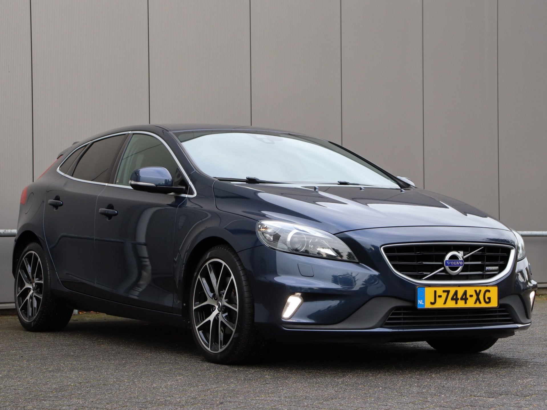 Volvo V40 1.6 T3 Ocean Race navi LM airco, Auto's, Voorwielaandrijving, Gebruikt, 4 cilinders, 150 pk