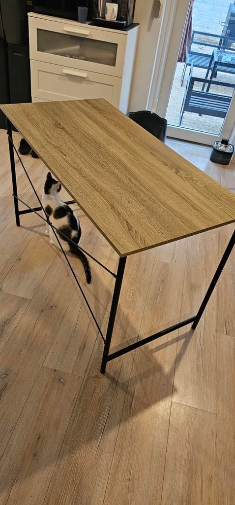 Bureau in perfecte staat, als nieuw, af te halen in Heerlen, Ophalen, Zo goed als nieuw, Bruin, Spaanplaat of MDF