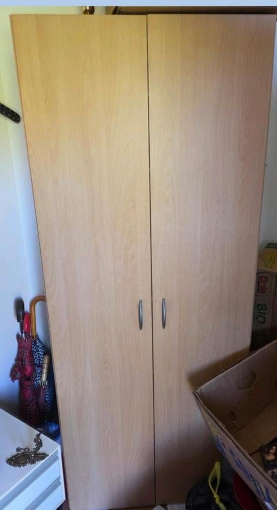 2 x 2 deurs kledingkast 4 deurs kledingkast Hengelo gratis, Ophalen, 50 tot 75 cm, 150 tot 200 cm