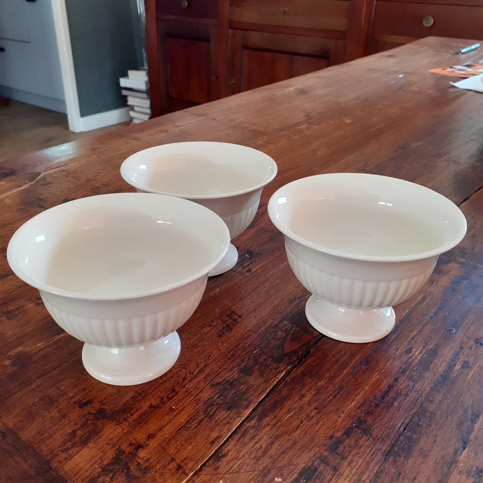 Wedgwood EDME  3 Sherbetcups/IJscoupes in puntgave staat, Huis en Inrichting, Overige typen, Ophalen of Verzenden, Zo goed als nieuw