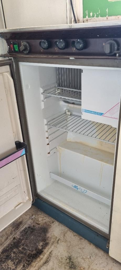 Koelkast Camper electrolux 12V 230V gas, Caravans en Kamperen, Ophalen, Gebruikt