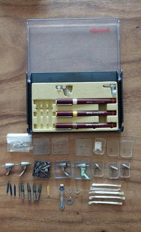 Rotring pennen en toebehoren. Kalligrafie., Hobby en Vrije tijd, Tekenen, Ophalen of Verzenden, Gebruikt, Overige typen