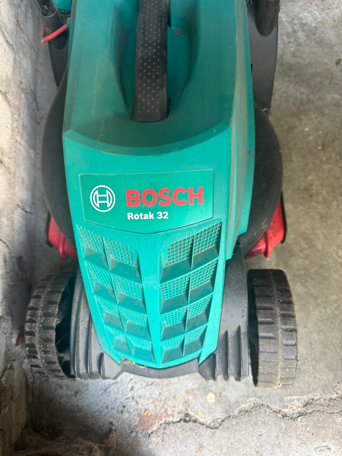 Bosch Rotak 32 Grasmaaier, Ophalen, Zo goed als nieuw