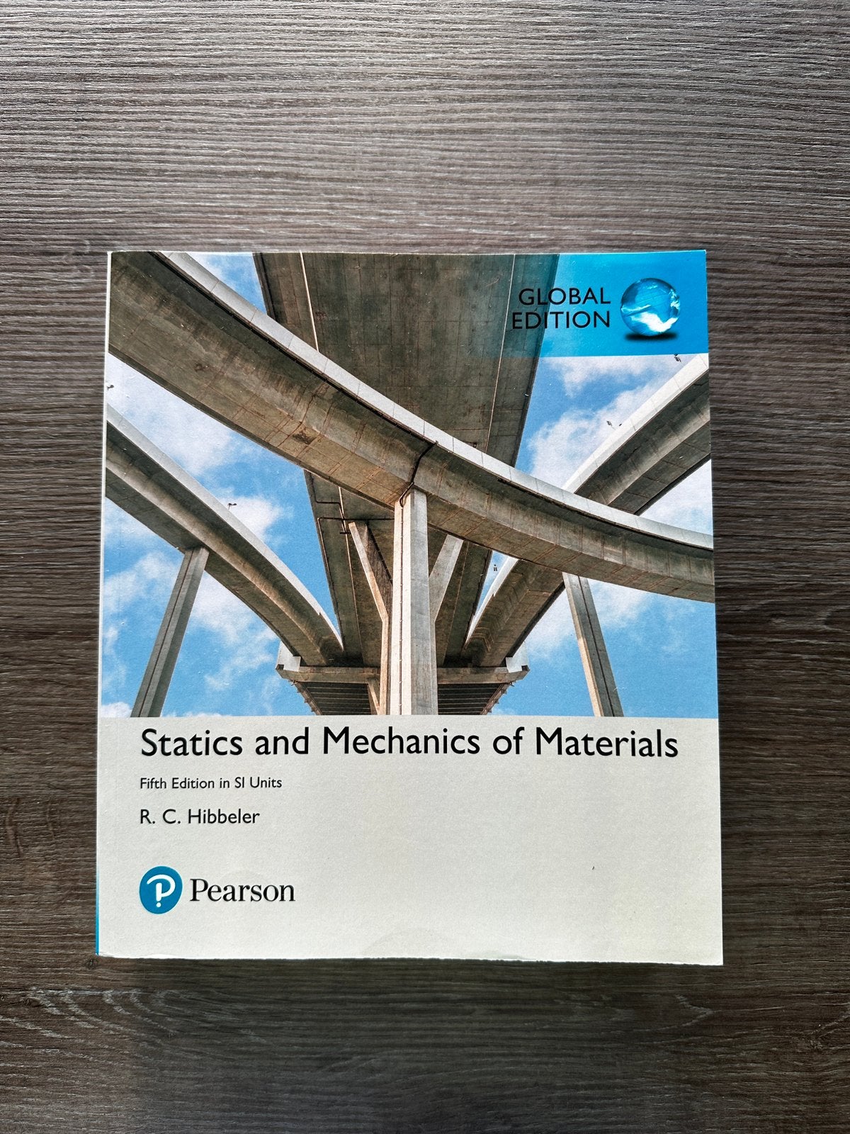 Statics and Mechanics of Materials R. C. Hibbeler, Boeken, Ophalen of Verzenden, Zo goed als nieuw, Architectuur algemeen