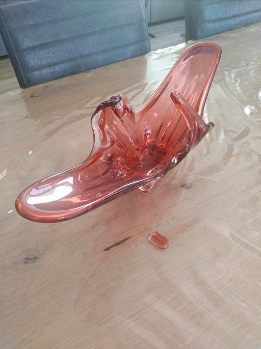 Murano glazen fruitschaal rood/rose 46x17 cm mist een stukje, Antiek en Kunst, Ophalen of Verzenden