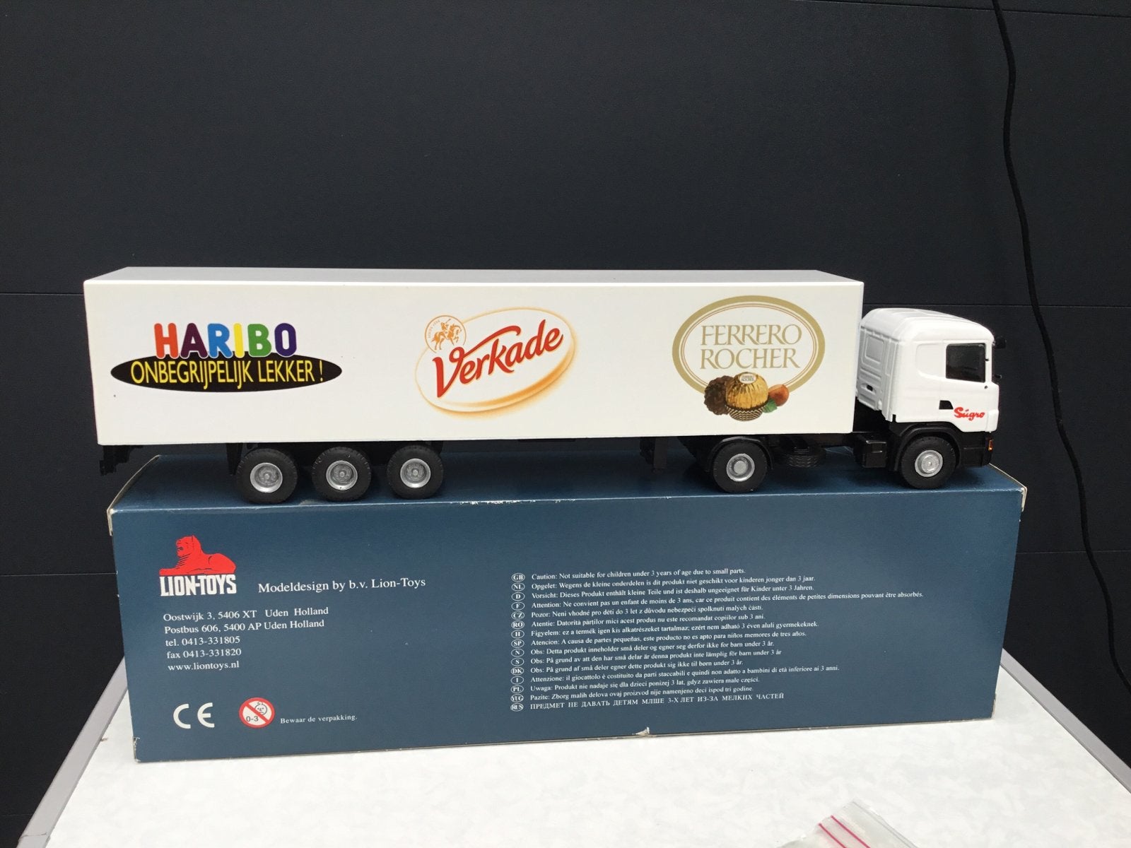 Lion Toys Scania 124 / 400 Sligro, Hobby en Vrije tijd, Modelauto's | 1:50, Ophalen of Verzenden, Zo goed als nieuw, Bus of Vrachtwagen