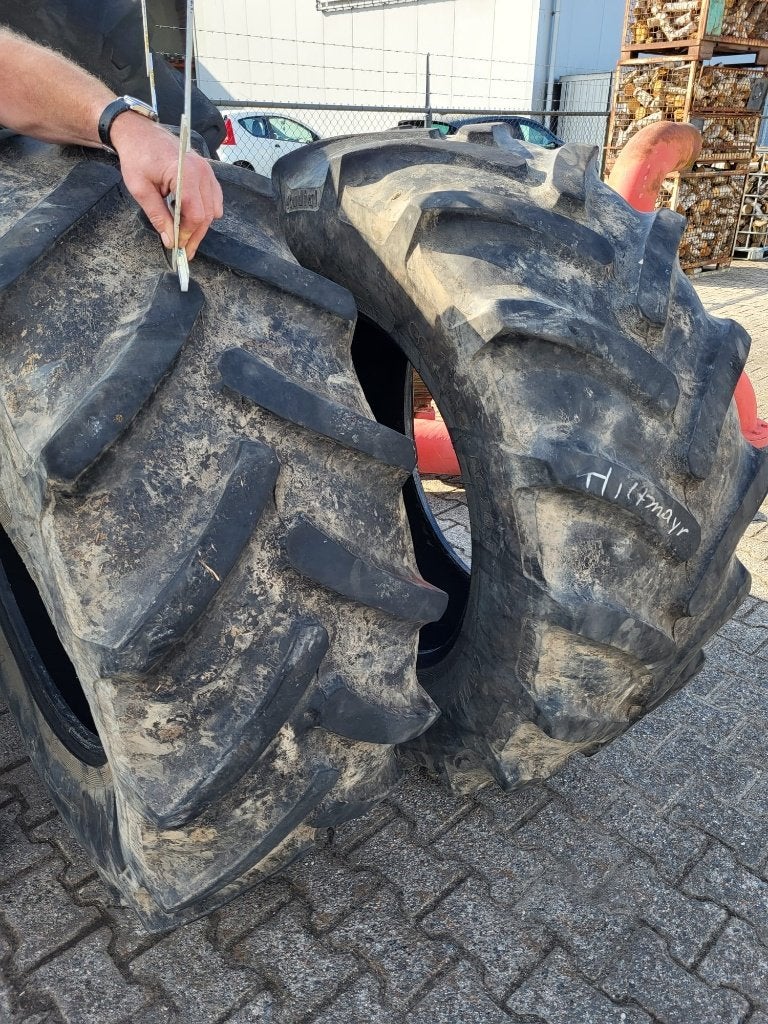 480 70 R28 continentals, Ophalen