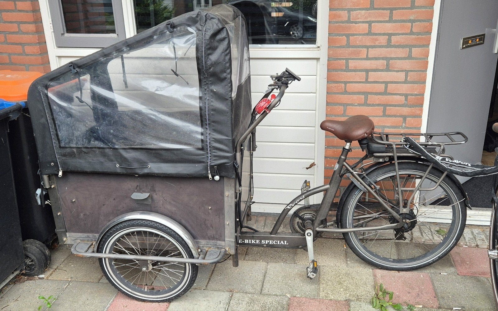 Troy Bakfiets met Nieuwe Accu, Gebruikt, 2 kinderen, Elektrisch, Ophalen