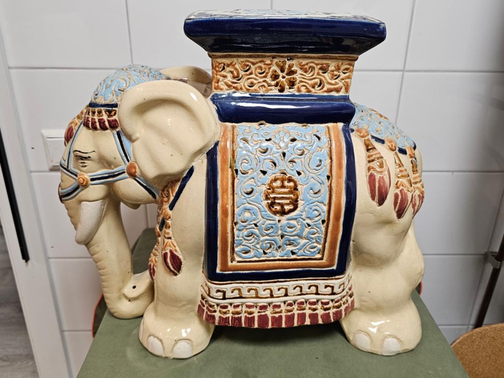 Decoratieve Keramische Olifant Bijzettafel, bloempotdrager, Ophalen