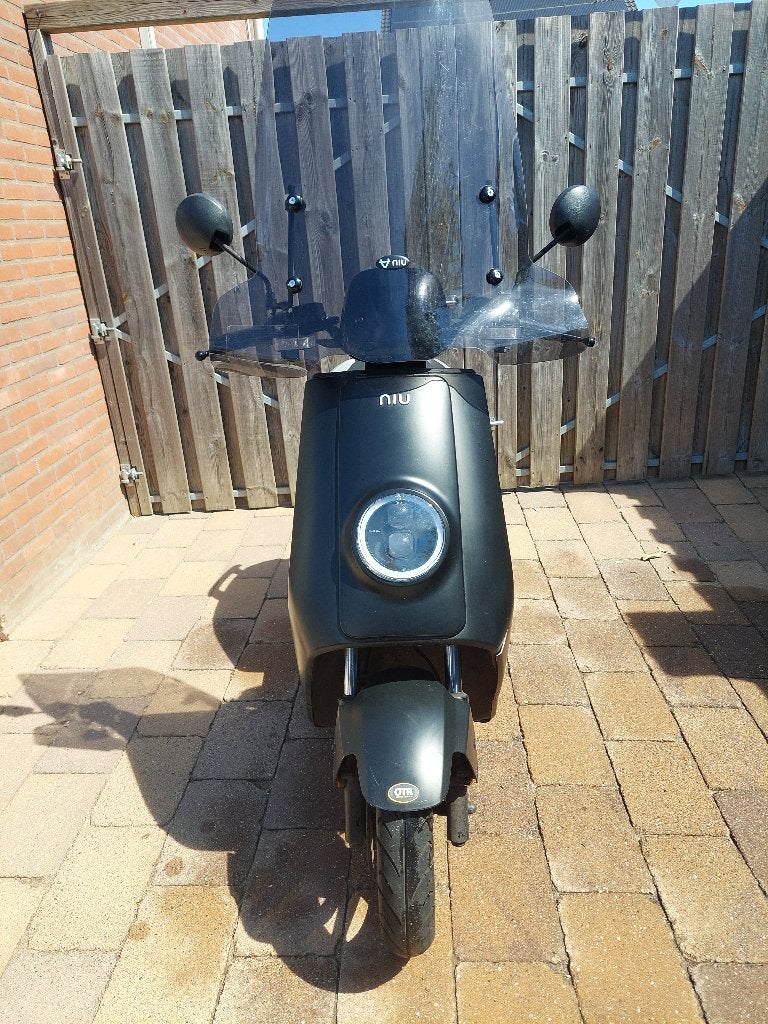 Nui Scooter, Fietsen en Brommers, Snorfietsen en Snorscooters, Gebruikt, Elektrisch, Ophalen, Overige merken