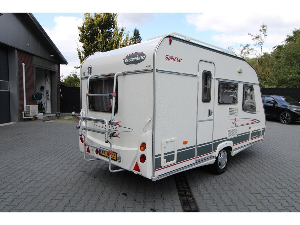 Beyerland Sprinter Sport 390 DV Voortent-Fietsendrager-, Caravans en Kamperen, Caravans, Bedrijf, 750 - 1000 kg, Beyerland, Ringverwarming